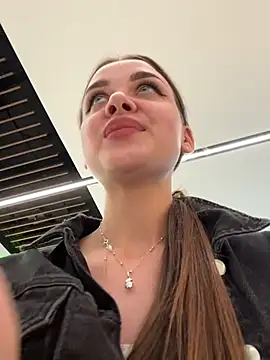 KristiRich Live XXX-Chat
