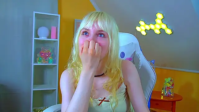 Chat XXX en directo de HannahHollis