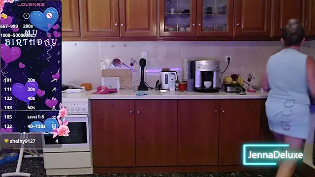 JennaDeluxe Chat XXX in diretta
