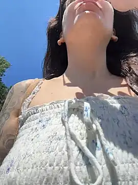 BeautifulMesss XXX чат на живо