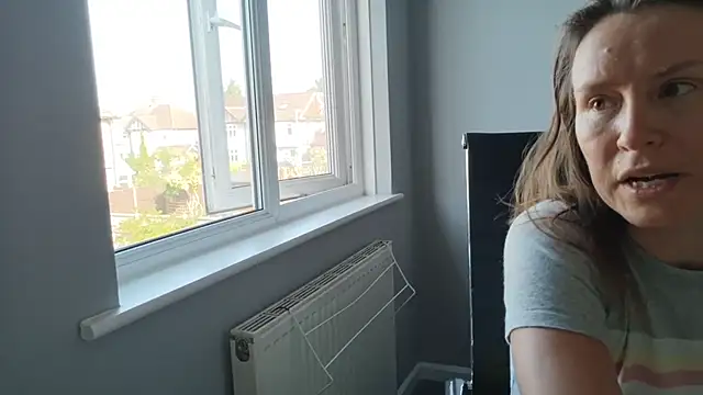 eatmypie69 Chat XXX in diretta