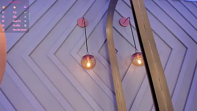 Adharamonroe élő XXX-chatje