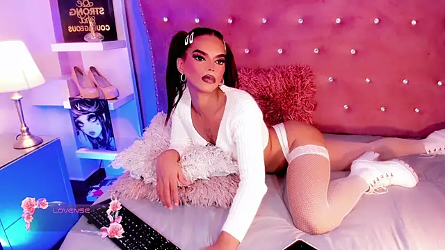 Diiva_Smiith Live XXX-Chat