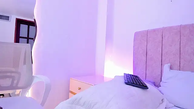DinaNoor Live XXX-Chat