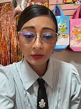 Czat XXX na żywo – IsabellaMariet