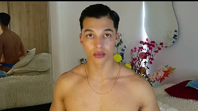Troye_Williams: απευθείας συνομιλία ΧΧΧ
