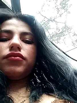 Chatroom XXX en direct de Naomy_Gomez_