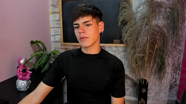 Chat XXX ao vivo de Keff-andrew34