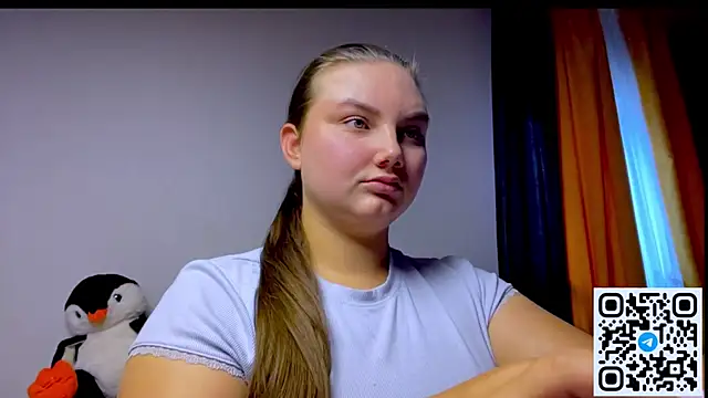 Dreamyblushfairy élő XXX-chatje