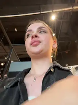 Chat XXX ao vivo de KristiRich