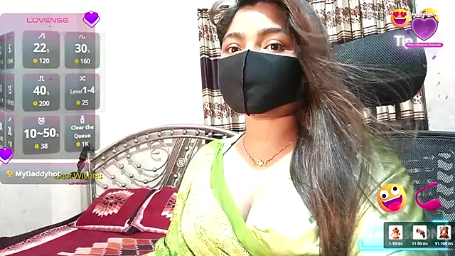 Nusrat_Faria Live XXX-Chat