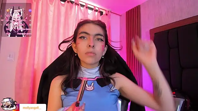 Molly_A Chat XXX live