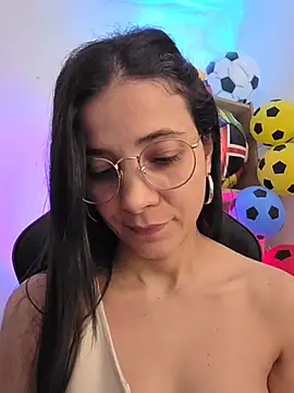 Chat XXX ao vivo de miaeyex
