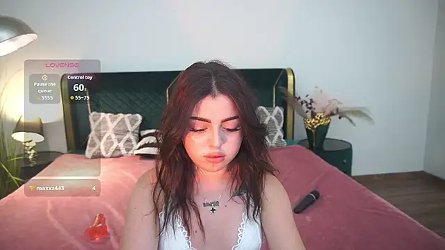 SinfulKittenn Chat XXX in diretta