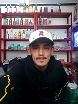 D1ogh0 Live XXX Chat