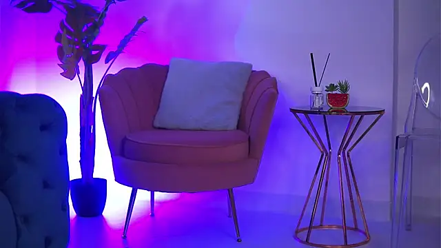 RedLaraan Live XXX chat