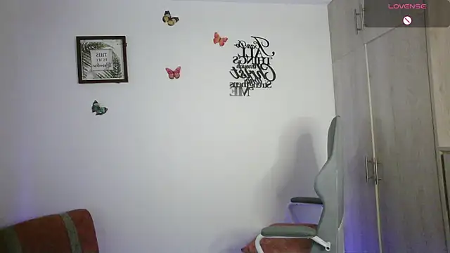 Chat XXX en directo de Nala_j8
