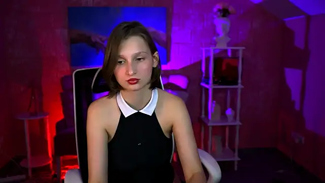 EllaHorton's Live XXX Chat
