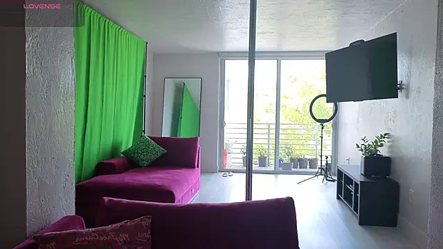 miamiworld's Live XXX Chat