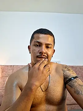 BrunoSilva_ élő XXX-chatje