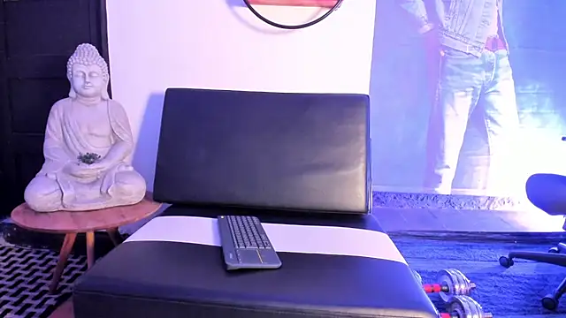دردشة CRISTHIAN_WOLF1 الجنسية المباشرة