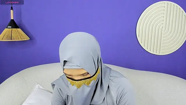 Slaazy_VI Adlı Modelin Canlı XXX Sohbeti