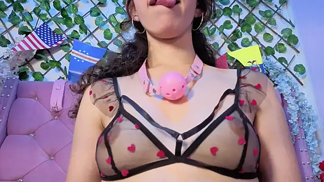 Czat XXX na żywo – Namii__