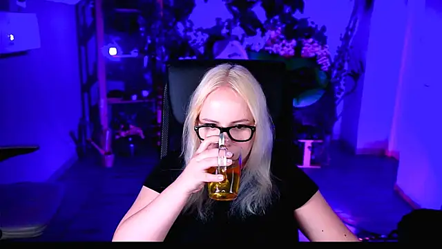 stellawatts Live XXX Chat