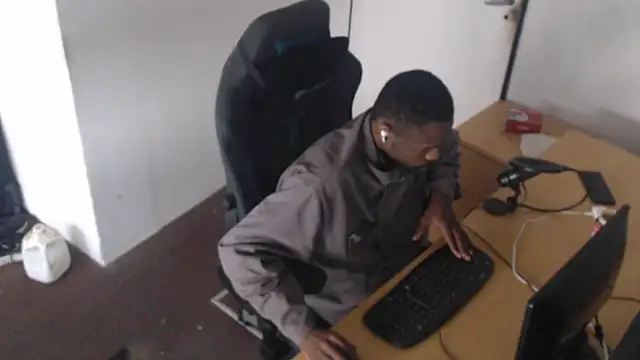 Mastertopdome's Live XXX Chat