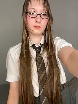 Czat XXX na żywo – Strawberry_Senpai