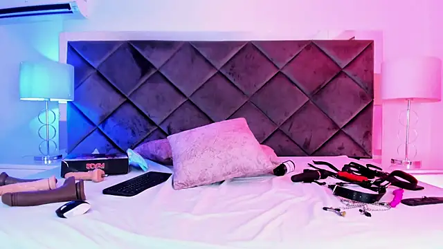 PamelaaPonce's Live XXX Chat