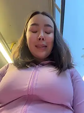 צ'אט XXX בשידור חי של Asian_Asami