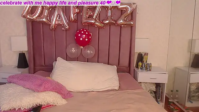 AriannaAdames' Live XXX Chat