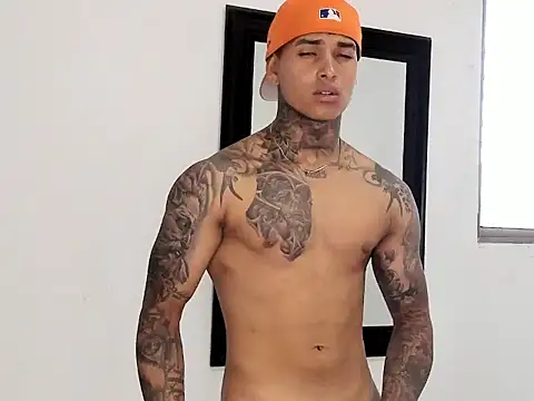 Chat XXX en directo de tyler_bell_