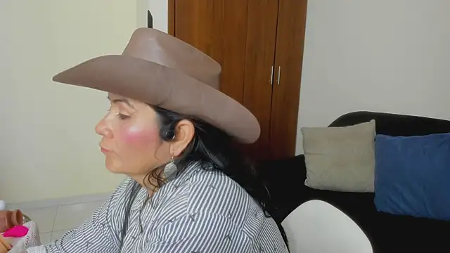 kiraGeiner Live XXX-Chat