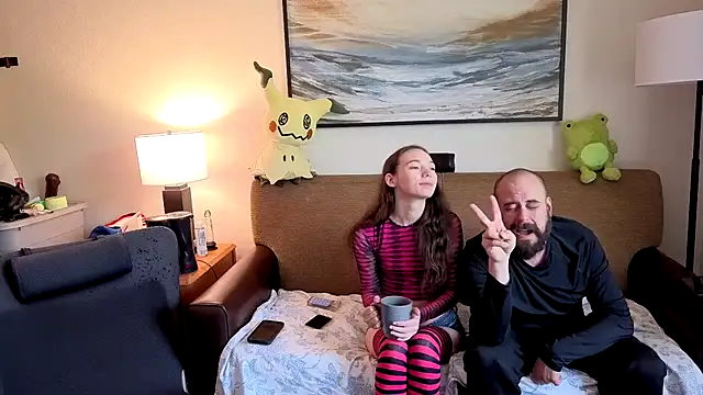 manicpixiedreamfrog's Live XXX Chat