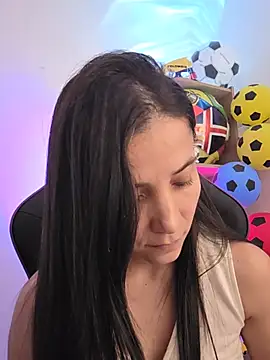 دردشة miaeyex الجنسية المباشرة
