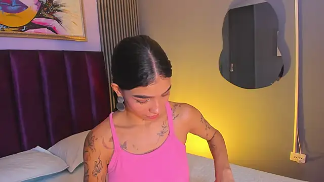 LauraAristizabal Live XXX-Chat