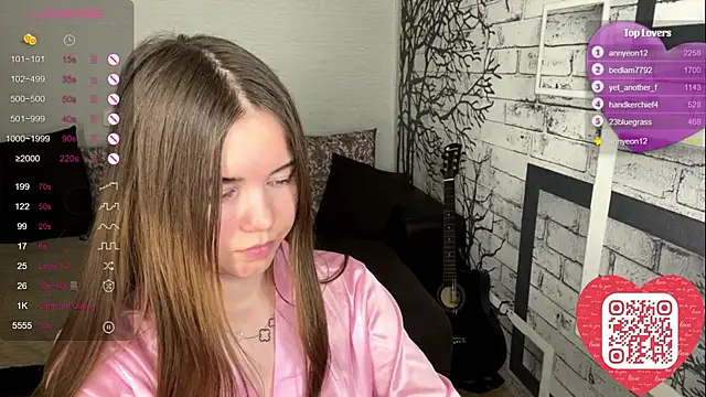 ElmiraDabato's Live XXX Chat