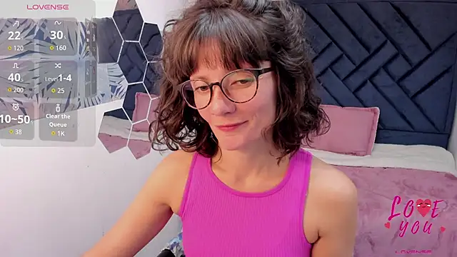 Valery_More__'s Live XXX Chat