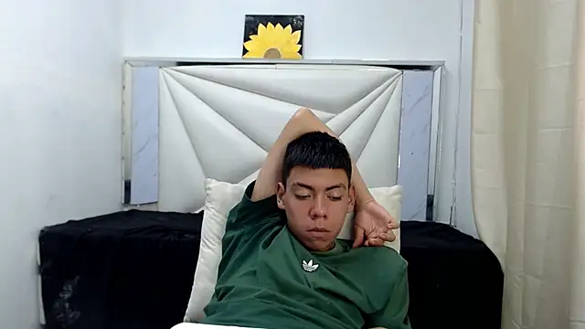 Liarr_'s Live XXX Chat