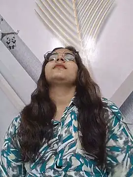 Chat XXX en directo de Himani_0122