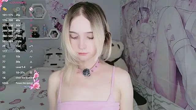 meganami élő XXX-chatje