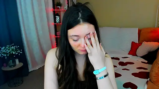 AlluringLookk Live XXX-Chat