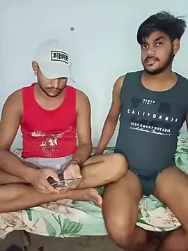 Онлайн чат XXX BiggerDickGuy