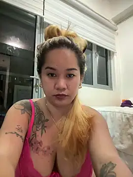 queenmia__ph 即時 XXX 聊天