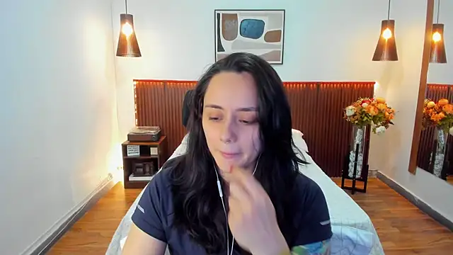 KatherineBond Live XXX-Chat