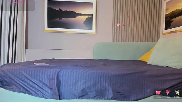 Nahomii-skonee Chat XXX in diretta