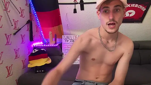 Živý XXX chat Cookieboy88