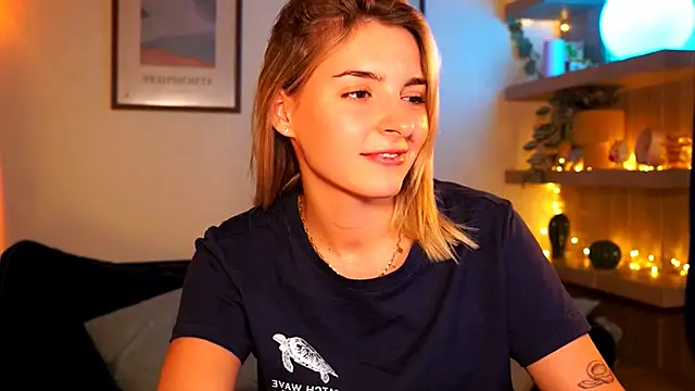 tiny_pixieee Live XXX-Chat